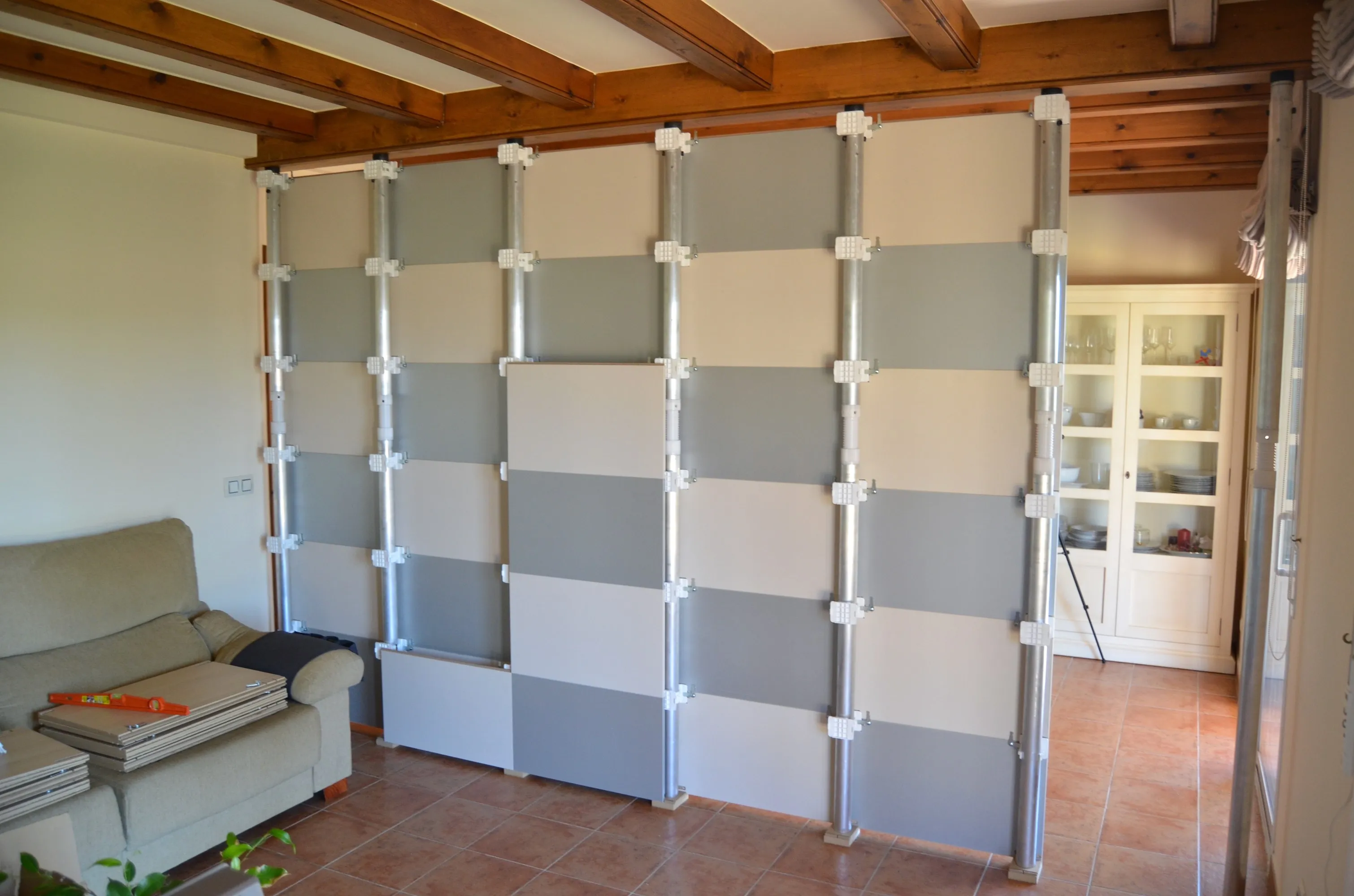 Wallinvent, the first modular, removable and reusable wall