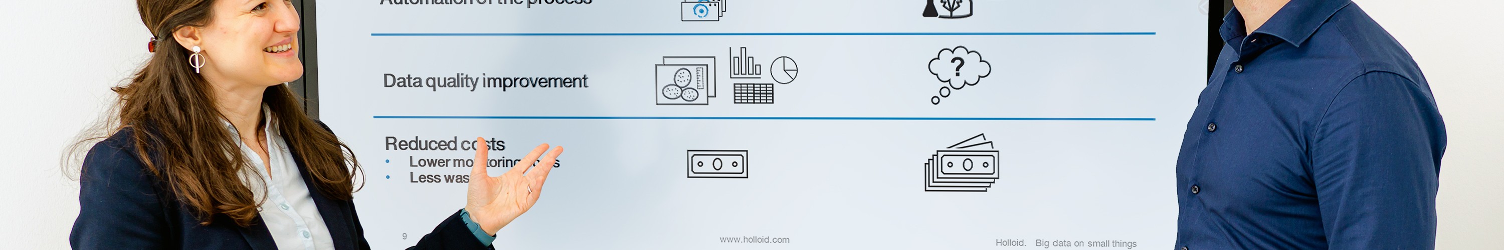 Holloid's founder presenting USPs: automation, data quality, cost savings