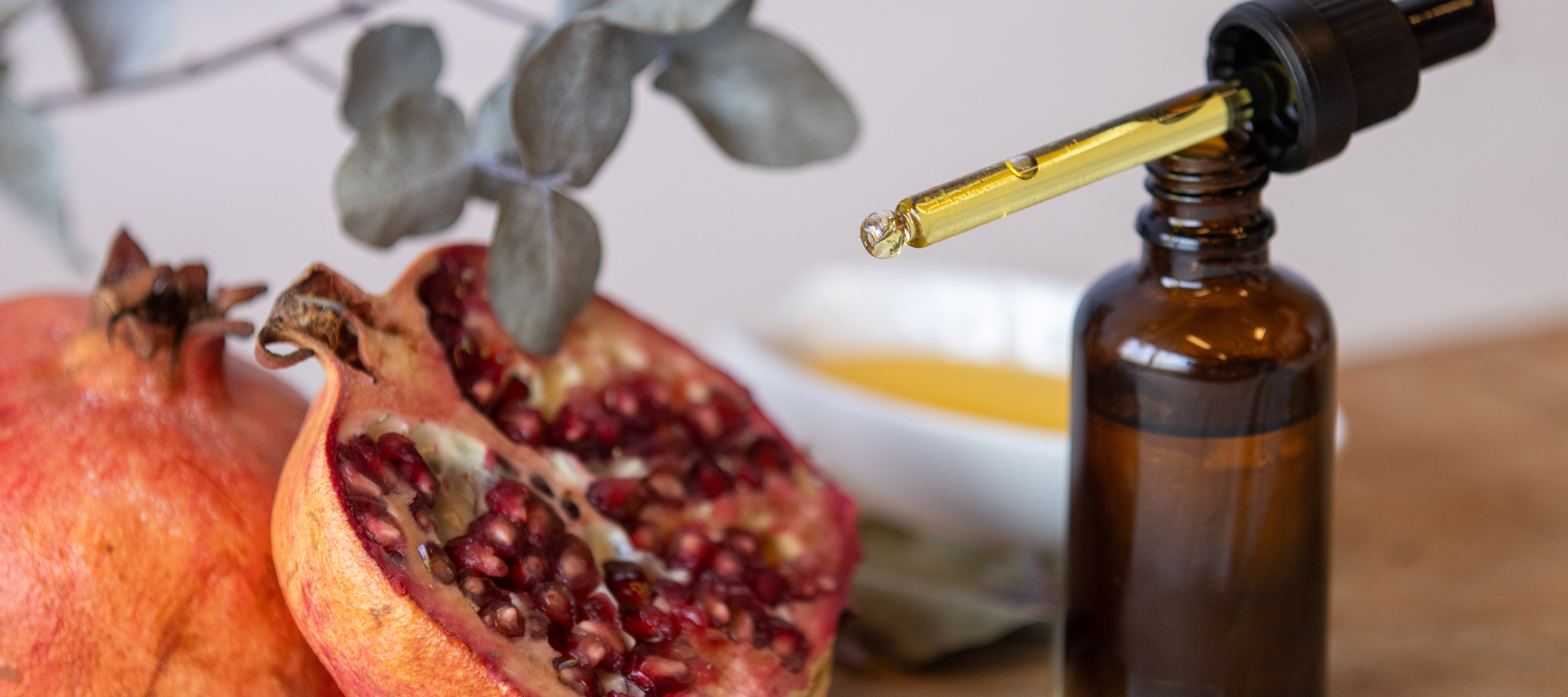 Pomegranate seed oil 