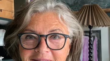 Portrait photo of founder Anne Krebs